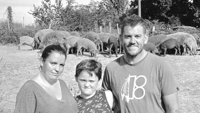 1500 COUPS DE POUCE - Pour sauver la ferme de Jennifer et Florent à Brassempouy